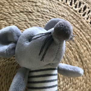 Rattle - GREY MOUSIE