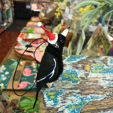 Load image into Gallery viewer, Hanging Decoration: MAGPIE
